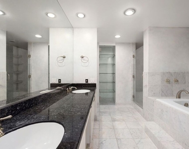 10520 Wilshire Boulevard - Photo Thumbnail 8