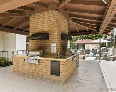 4265 Asher St - Photo Thumbnail 17