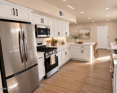 12475 Sunnyglen Drive - Photo Thumbnail 1