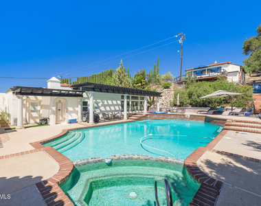 3192 Sycamore Drive - Photo Thumbnail 12