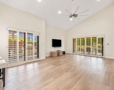 73153 Ajo Lane - Photo Thumbnail 9