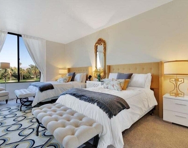 910 Island Drive - Photo Thumbnail 15
