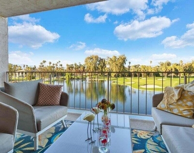 910 Island Drive - Photo Thumbnail 25