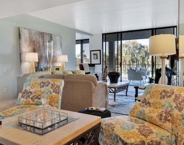 910 Island Drive - Photo Thumbnail 10