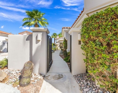330 Gold Canyon Drive - Photo Thumbnail 4