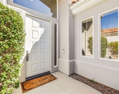330 Gold Canyon Drive - Photo Thumbnail 7