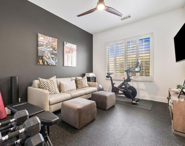 770 Snow Creek - Photo Thumbnail 25