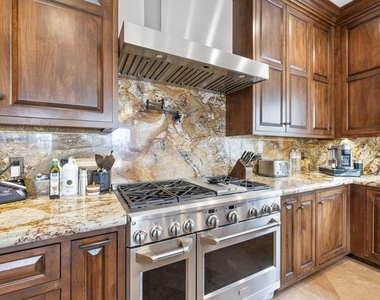 770 Snow Creek - Photo Thumbnail 23