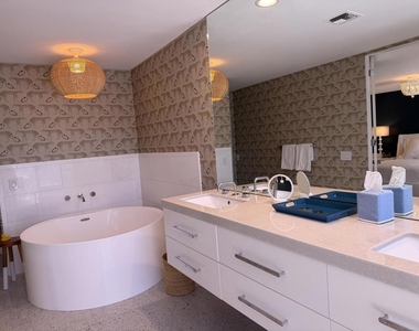 45 Colgate Drive - Photo Thumbnail 5