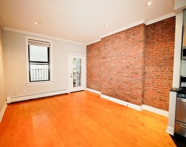 42 Avenue B - Photo Thumbnail 1