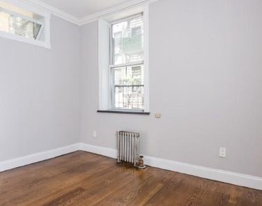 437 West 53rd Street - Photo Thumbnail 8