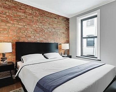 314 East 106th Street - Photo Thumbnail 4