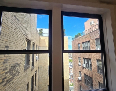 West 79th Street - Photo Thumbnail 15