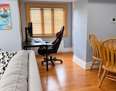 548 S Strong Avenue - Photo Thumbnail 7