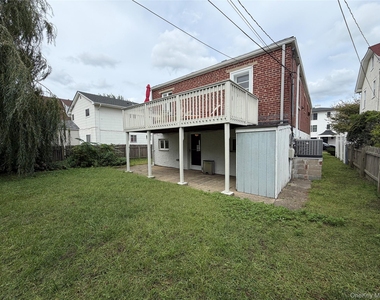 624 W Beech Street - Photo Thumbnail 15