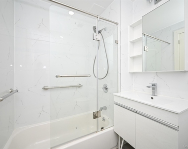 144-27 Sanford Avenue - Photo Thumbnail 10