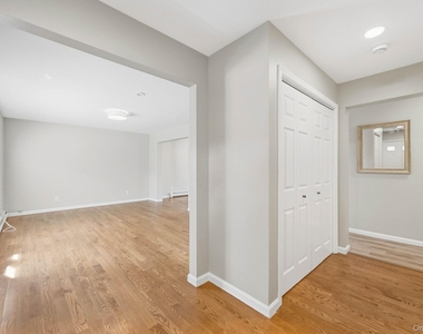3 Teneyck Avenue - Photo Thumbnail 2