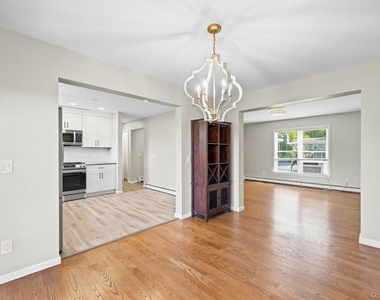 3 Teneyck Avenue - Photo Thumbnail 10