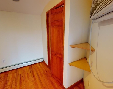 67-08 Exeter Street - Photo Thumbnail 17
