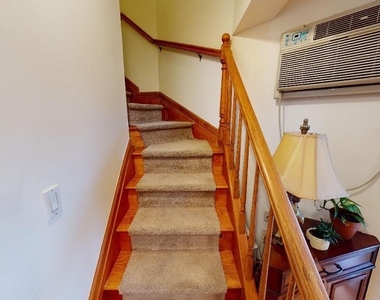 67-08 Exeter Street - Photo Thumbnail 13