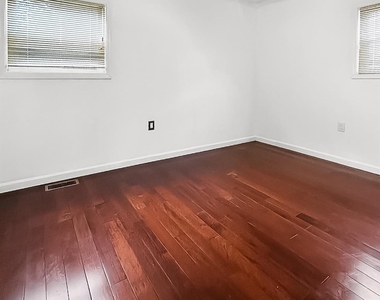 145-48 180th Street - Photo Thumbnail 11