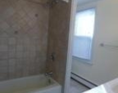 20 Division Street - Photo Thumbnail 9