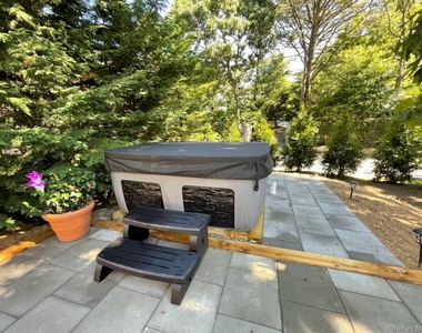 332 Canoe Place Road - Photo Thumbnail 8