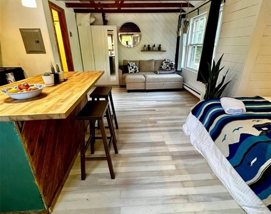 332 Canoe Place Road - Photo Thumbnail 5