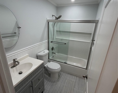 203 Springmeadow Drive - Photo Thumbnail 7