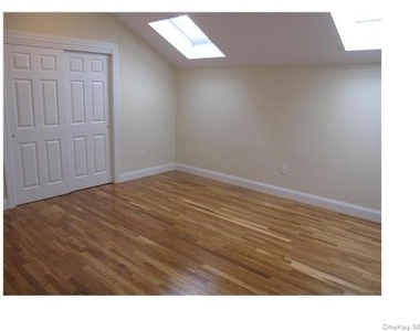 317 Tondo Circle - Photo Thumbnail 12