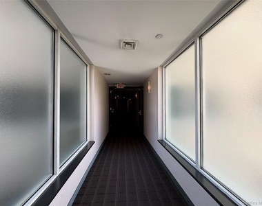 100 Cuttermill Road - Photo Thumbnail 13