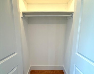 44 New Avenue - Photo Thumbnail 19