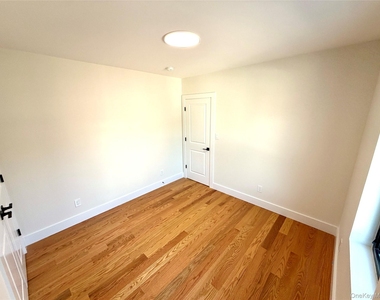 44 New Avenue - Photo Thumbnail 15