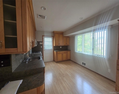 25 Ripley Drive - Photo Thumbnail 10