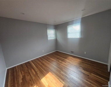 25 Ripley Drive - Photo Thumbnail 7