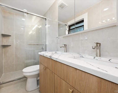 42 Chestnut Street - Photo Thumbnail 10