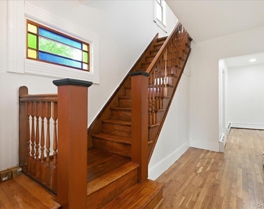 42 Chestnut Street - Photo Thumbnail 1