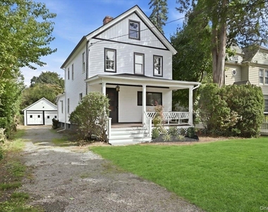 42 Chestnut Street - Photo Thumbnail 20