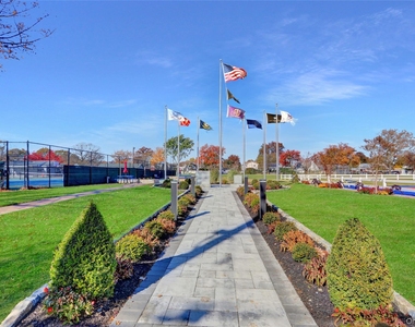 36 Lakeville Road - Photo Thumbnail 18