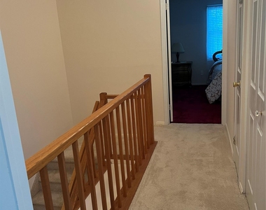 21 Sandy Hill Road - Photo Thumbnail 10