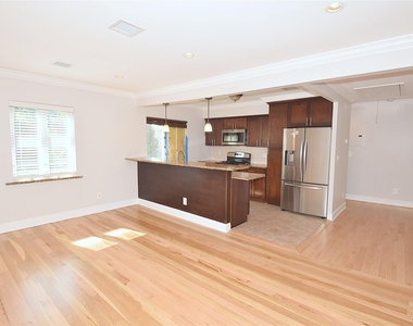 7376 197th Street - Photo Thumbnail 6