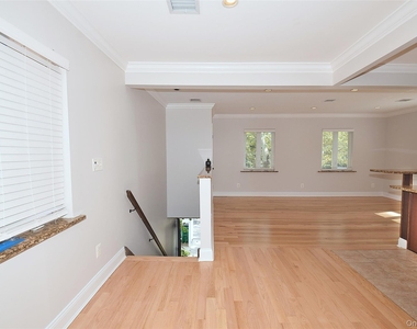 7376 197th Street - Photo Thumbnail 14
