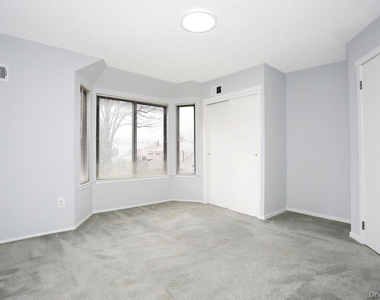 161 Treetop Circle - Photo Thumbnail 28