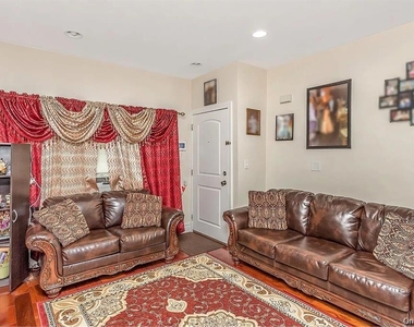 16013 N Conduit Avenue - Photo Thumbnail 4