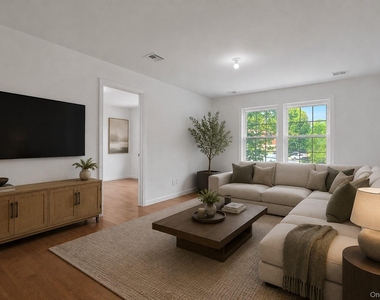 15 Waldron Avenue - Photo Thumbnail 3