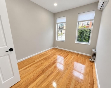18-70 Himrod Street - Photo Thumbnail 11