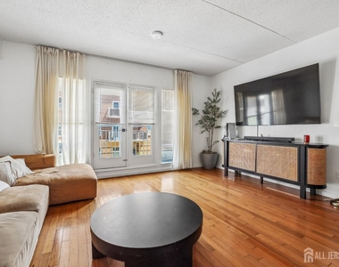358 Rector Street - Photo Thumbnail 6