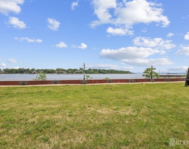 358 Rector Street - Photo Thumbnail 24