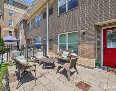 358 Rector Street - Photo Thumbnail 20