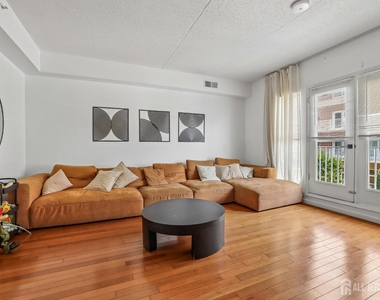 358 Rector Street - Photo Thumbnail 8